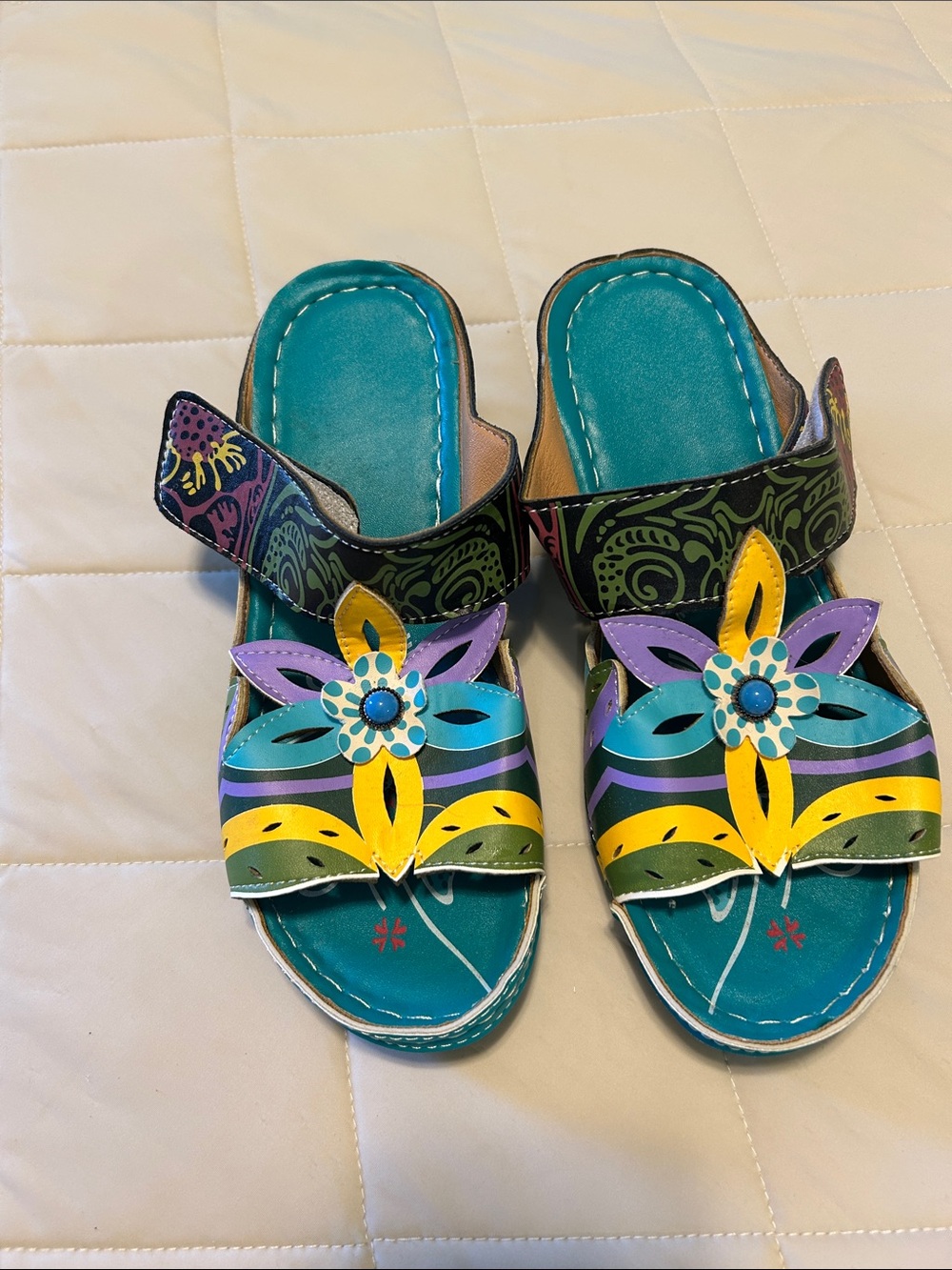 Colorful Floral Teal Slide Sandals - Women's Size 8